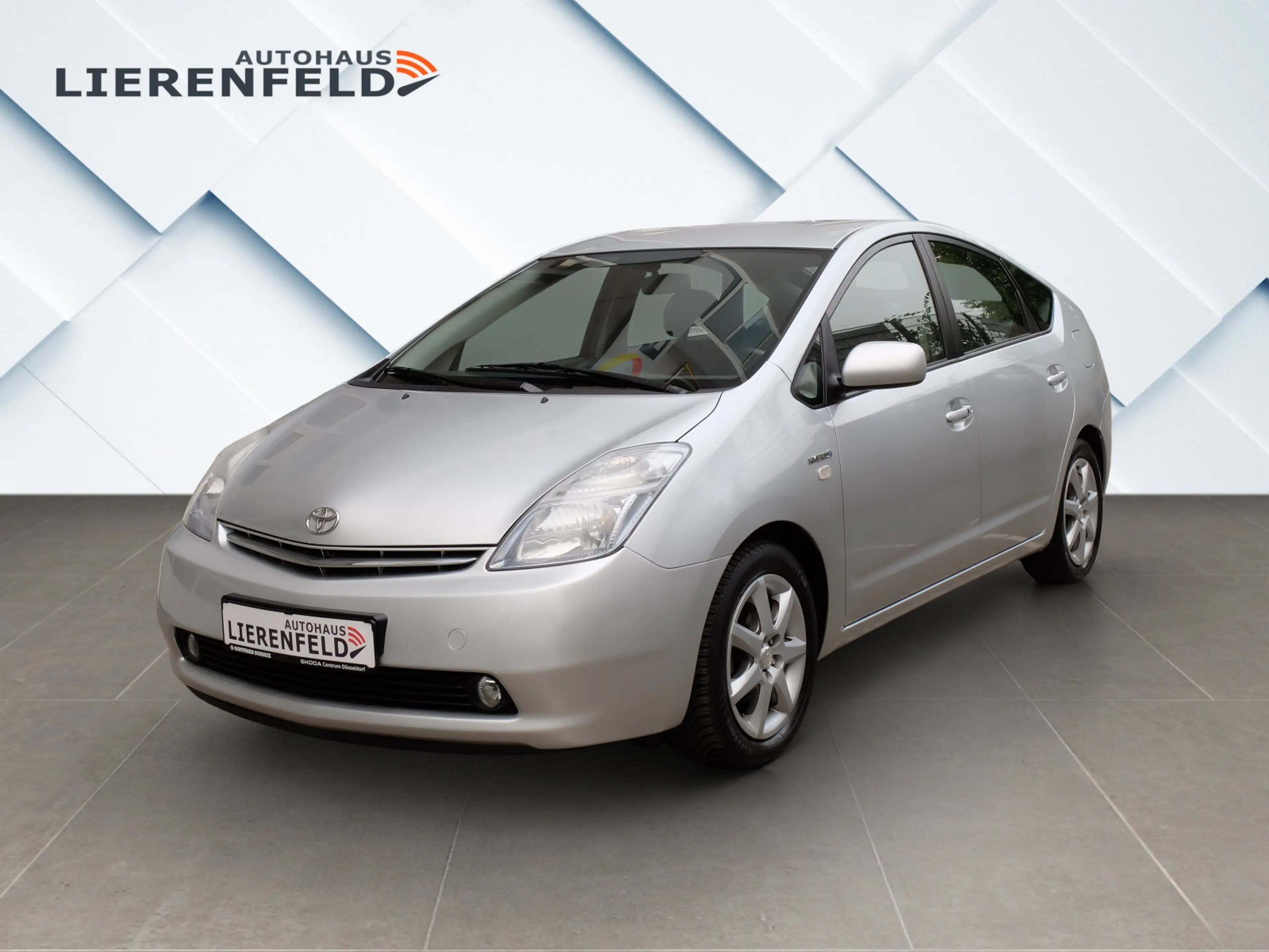 Toyota Prius+ Prius 1.5 Hybrid Executive TOYOTA Scheckheft