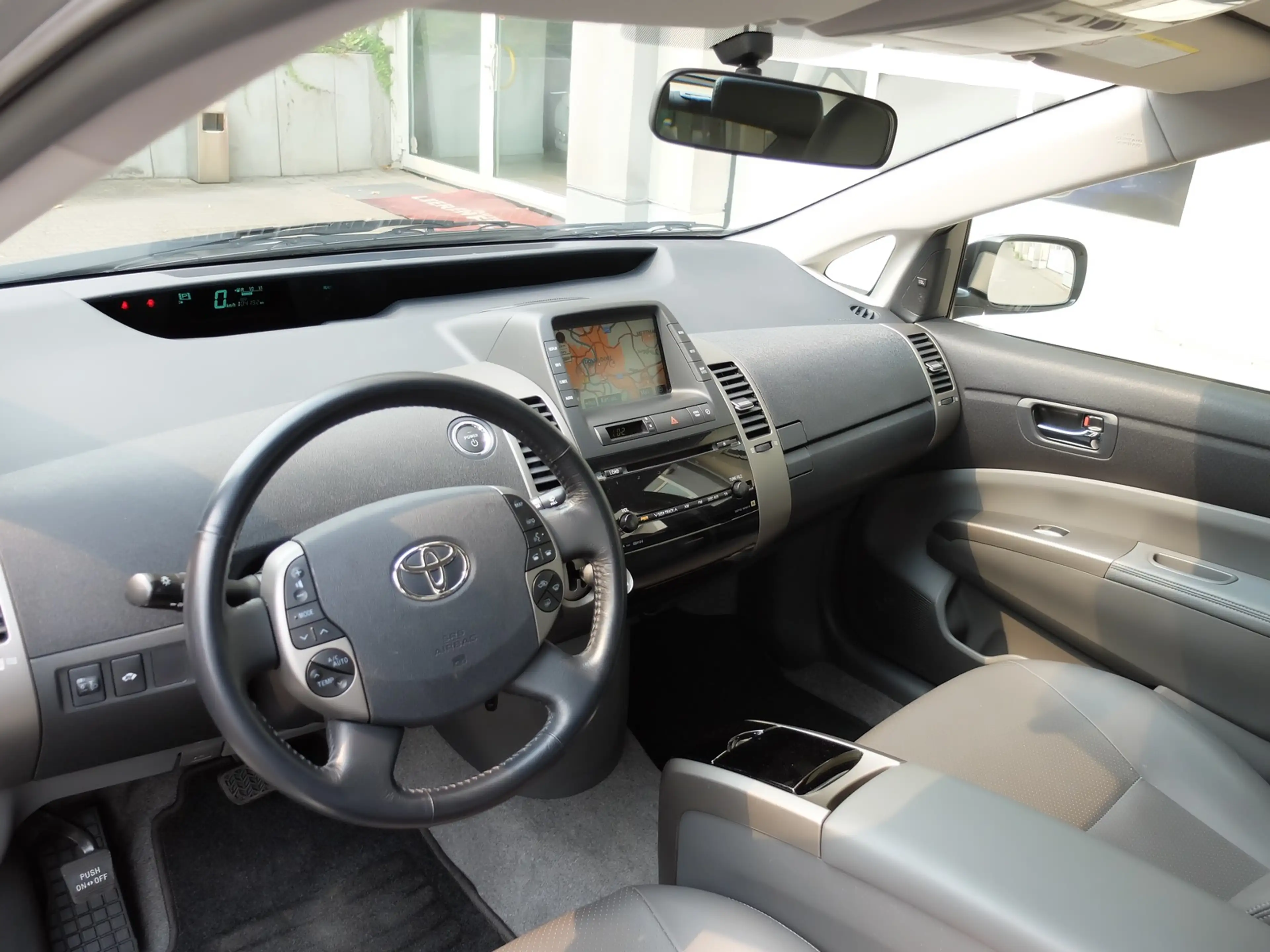 Toyota Prius+ Prius 1.5 Hybrid Executive TOYOTA Scheckheft — photo 10