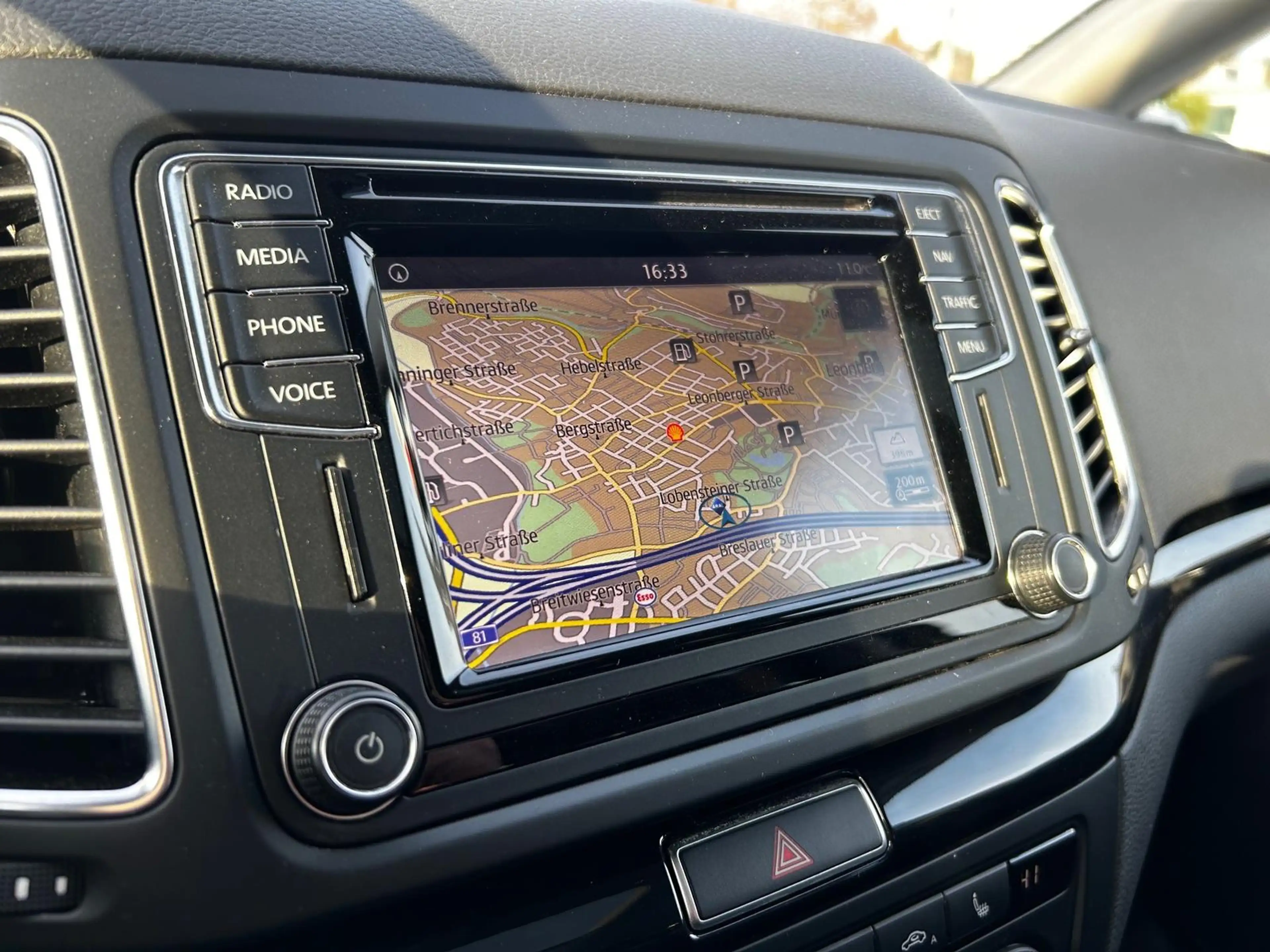 SEAT Alhambra 2.0 TDI FR DSG 4Drive 5-Sitzer AHK Pano DCC — photo 10