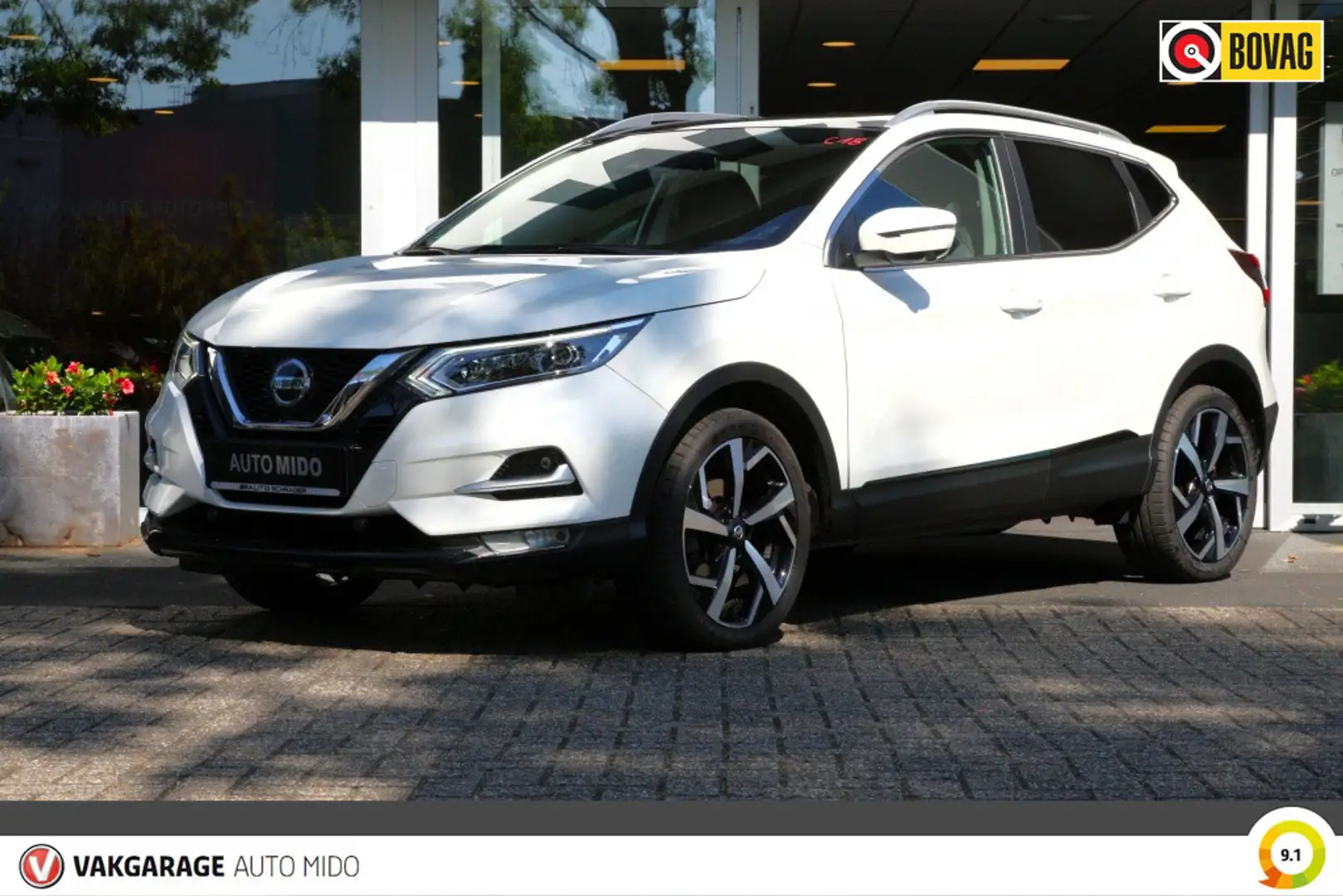 Nissan Qashqai 1.3 DIG-T Automaat Premium Edition | Panorama dak Wit - 1