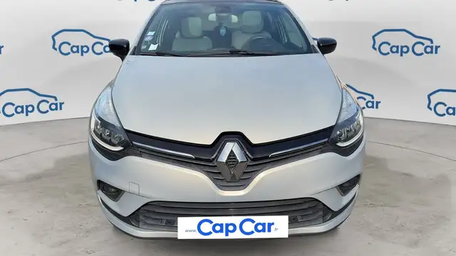 Renault Clio view 5