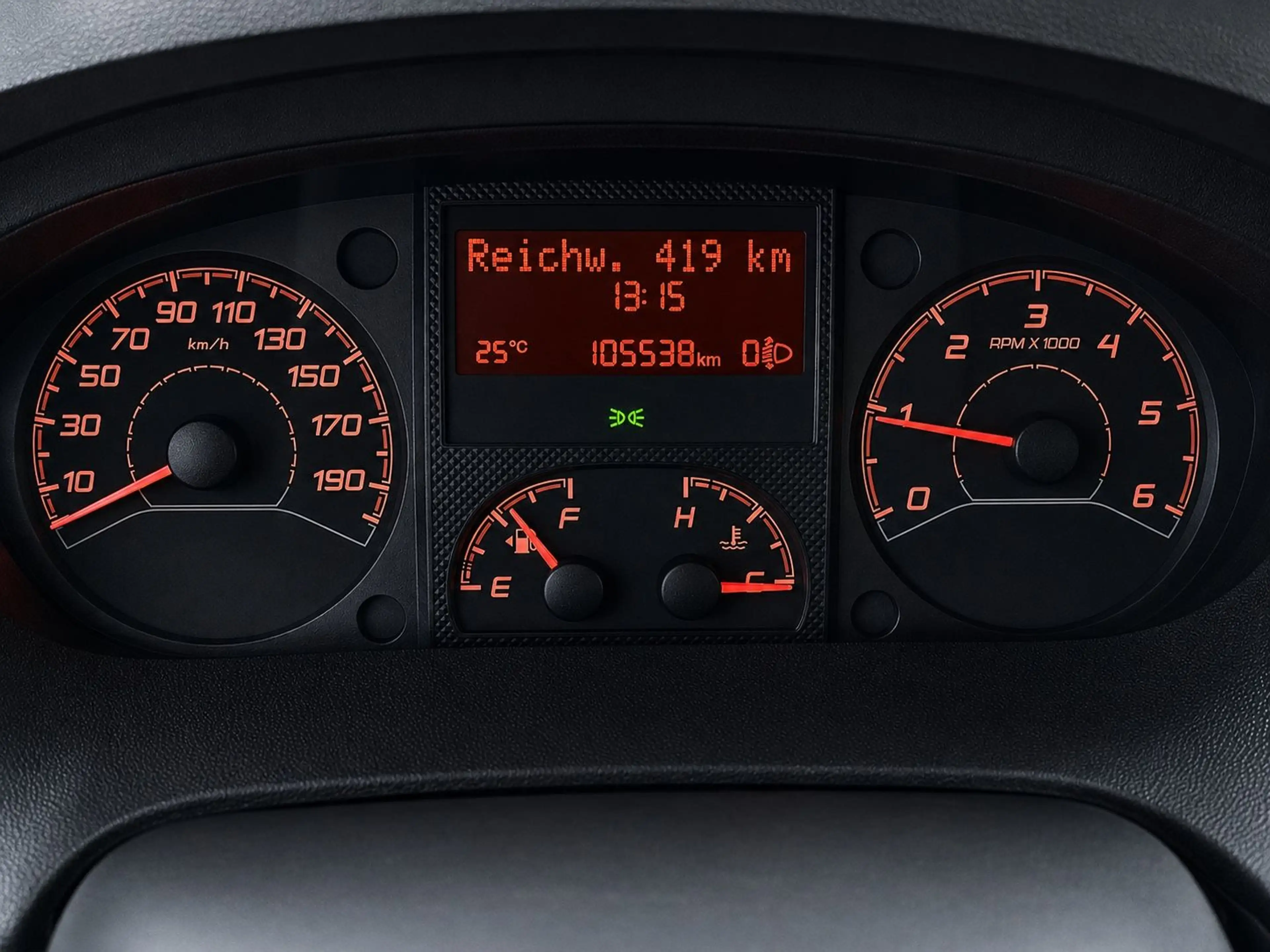 Peugeot Boxer Kasten Hochraum 335 L3H2 Pro BlueHDi 140 S — photo 11
