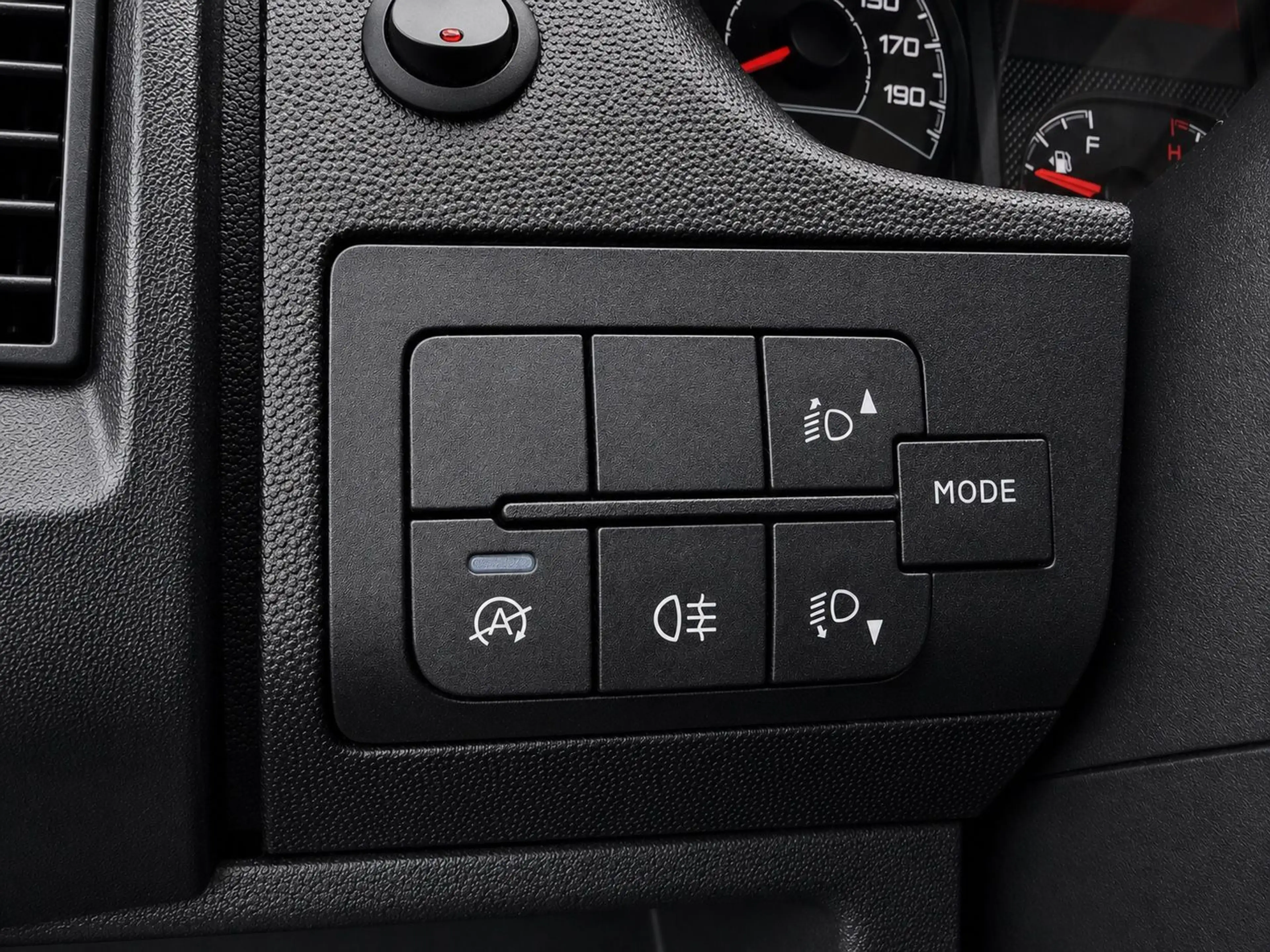 Peugeot Boxer Kasten Hochraum 335 L3H2 Pro BlueHDi 140 S — photo 13