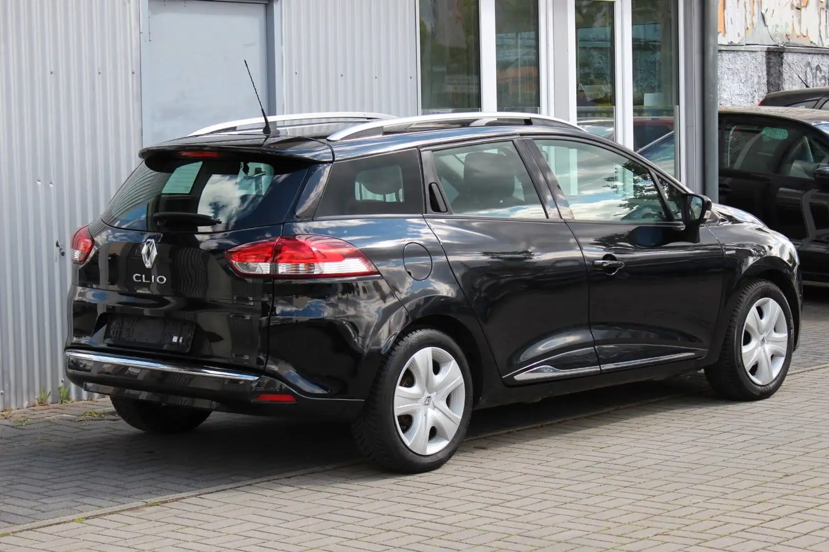 Renault Clio IV Grandtour Limited+Navi+ZR Neu+Klima Nero - 2