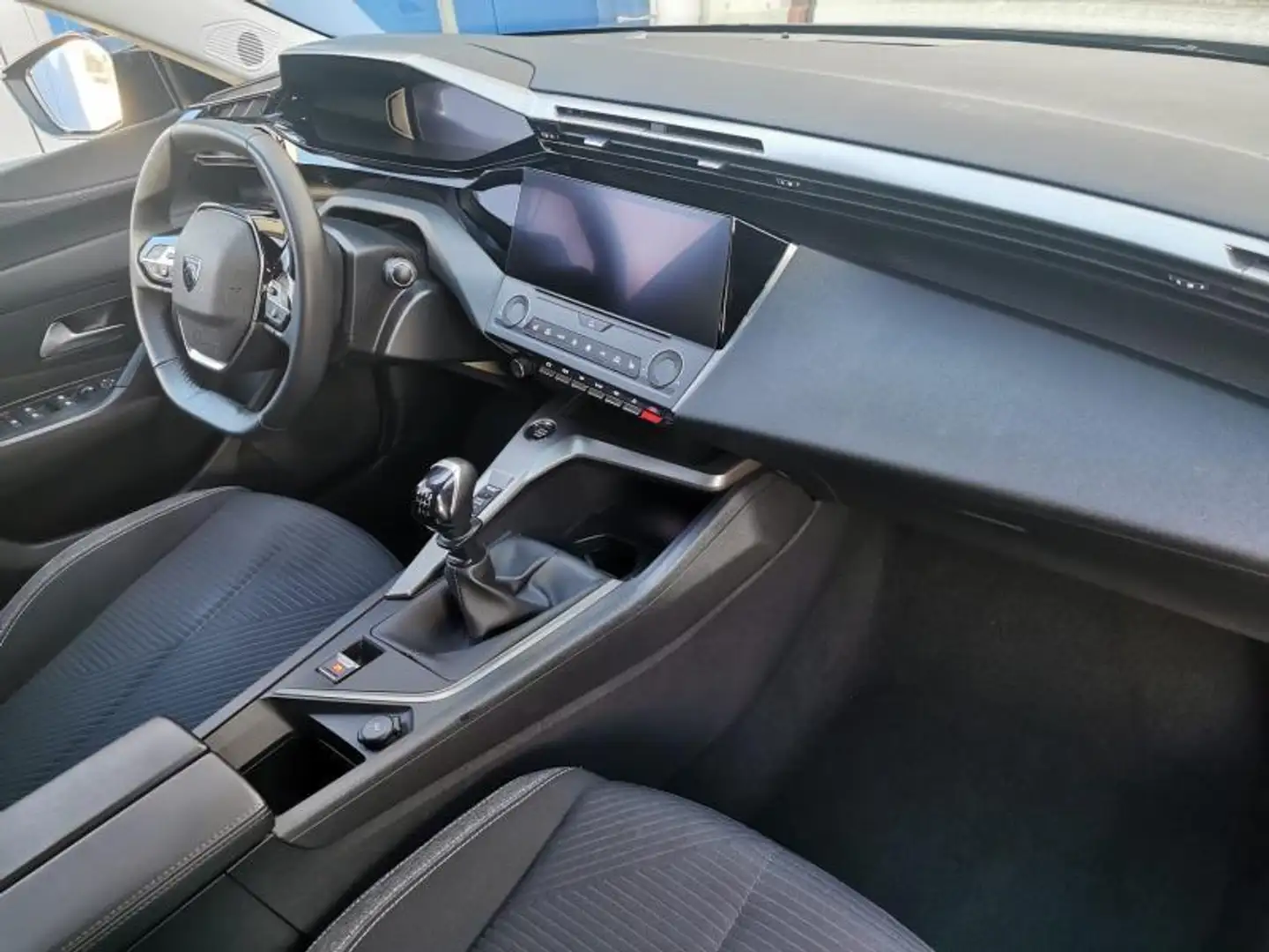 Peugeot 308 Active Pack / SW / 1.5 BlueHDI Grijs - 2