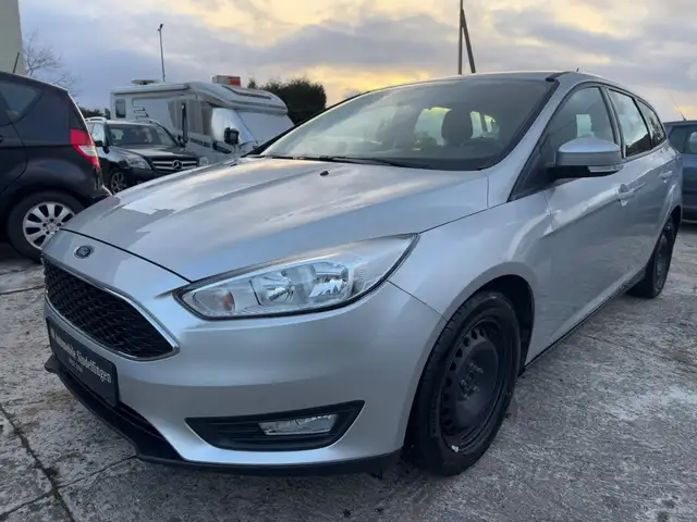 Ford Focus Turnier Business 1.5 TDCI*NAVI*SHZ*