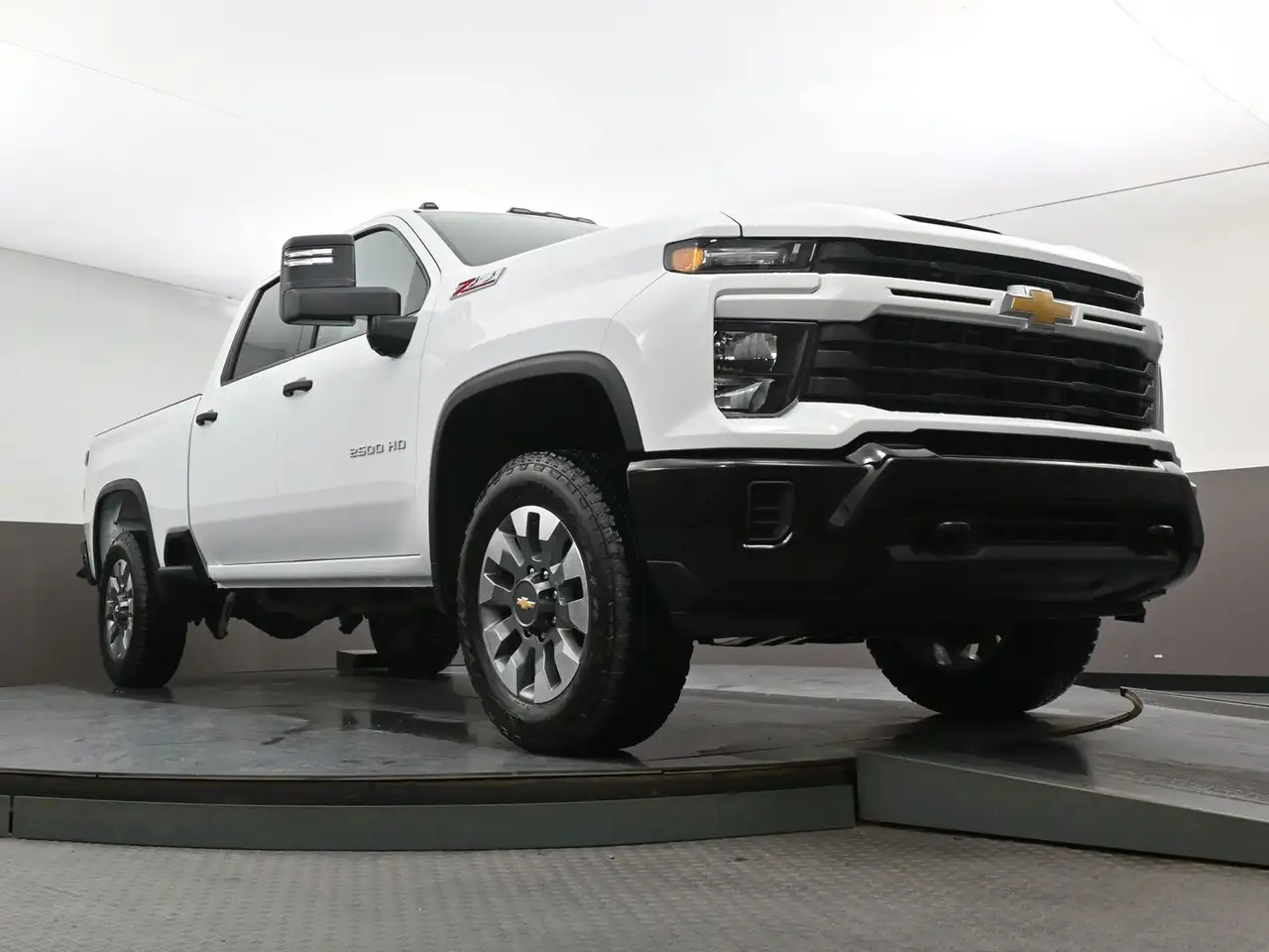 Chevrolet Silverado 2500 снимка Chevrolet Silverado 2500