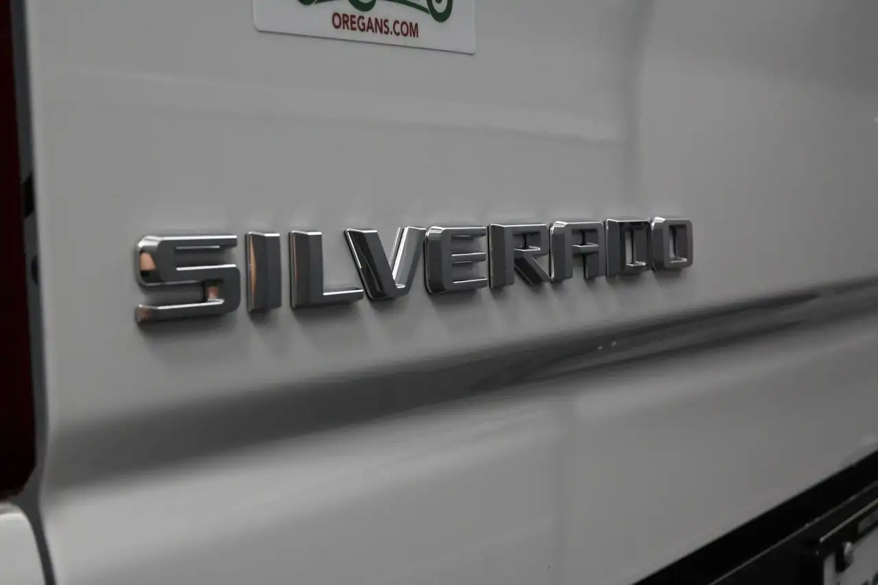 Chevrolet Silverado 2500 снимка Chevrolet Silverado 2500