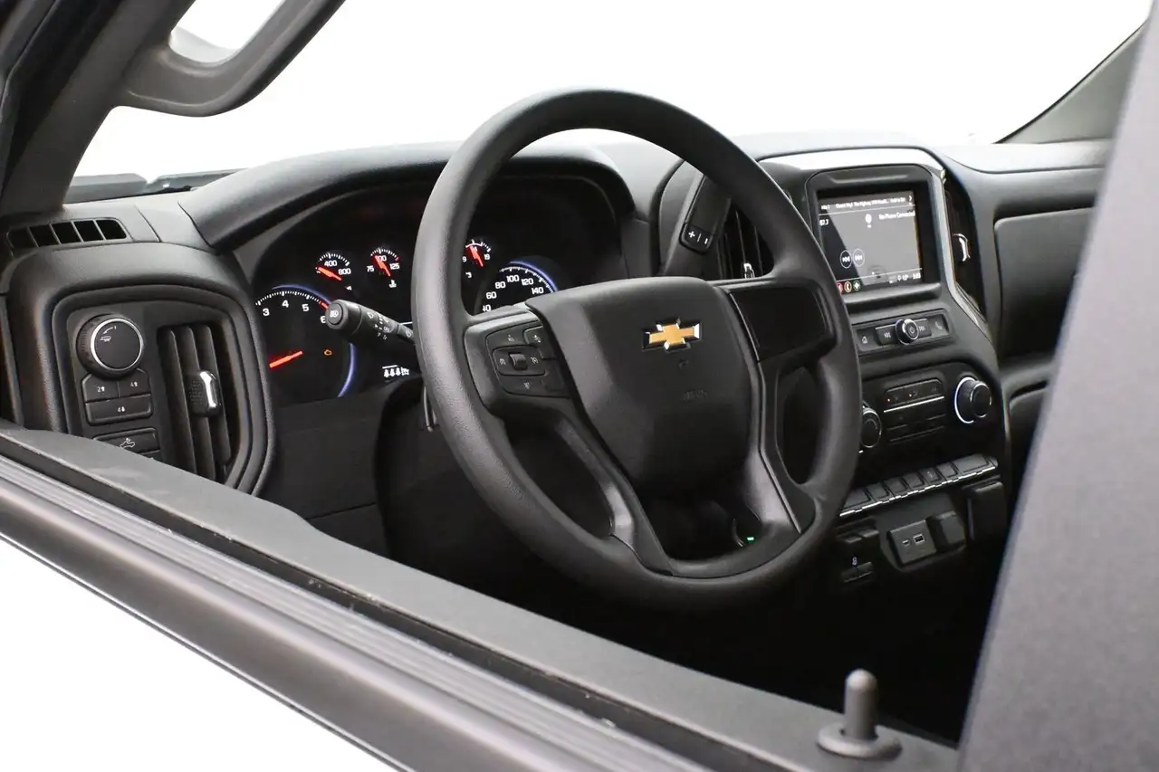 Chevrolet Silverado 2500 снимка Chevrolet Silverado 2500