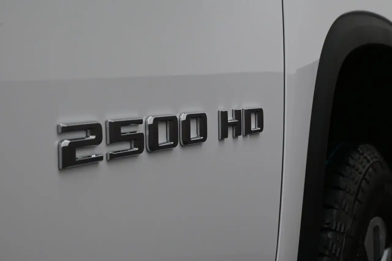 Chevrolet Silverado 2500 снимка Chevrolet Silverado 2500