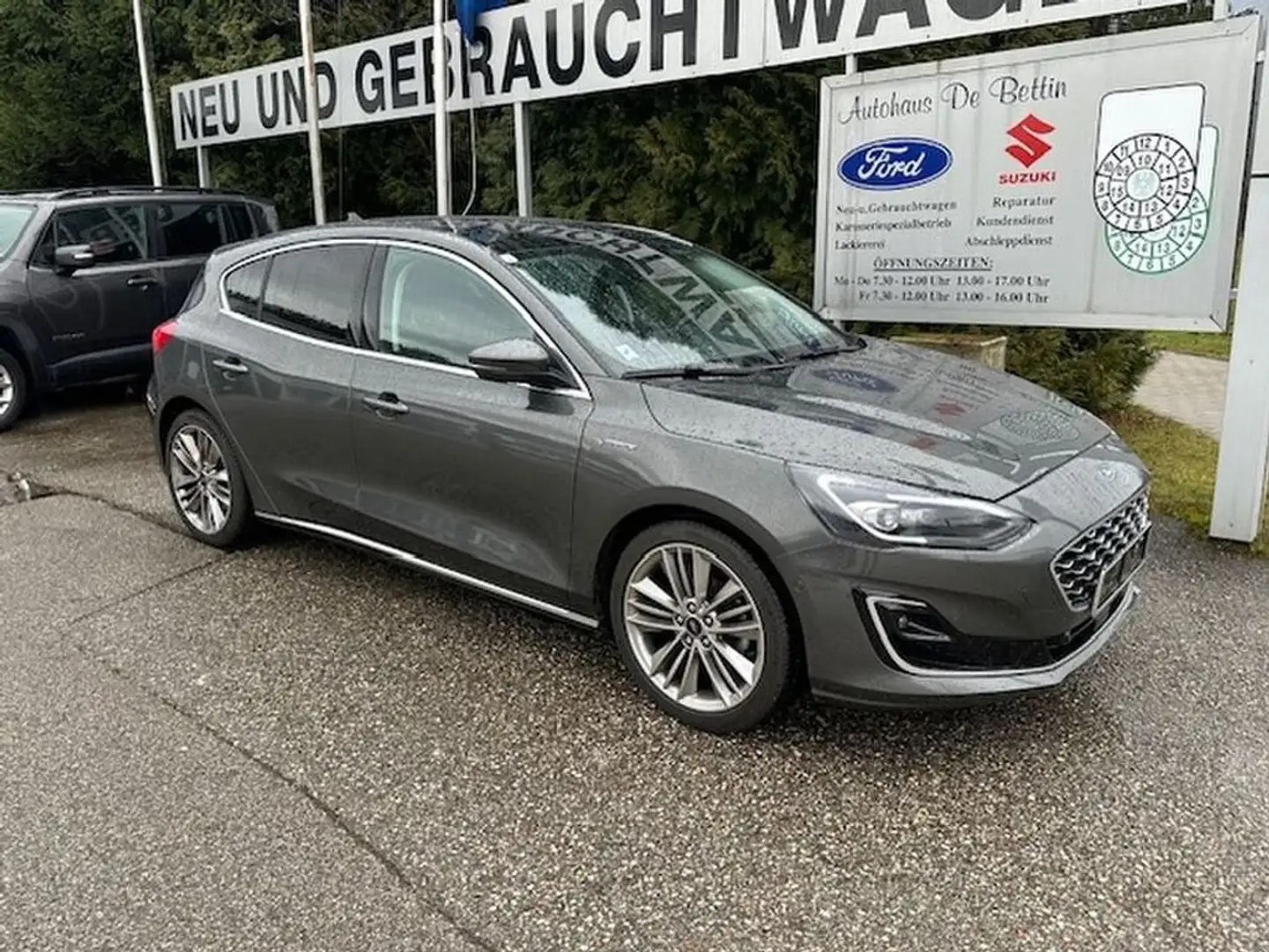 Ford Focus 1,5 EcoBoost Vignale Aut. Grau - 1