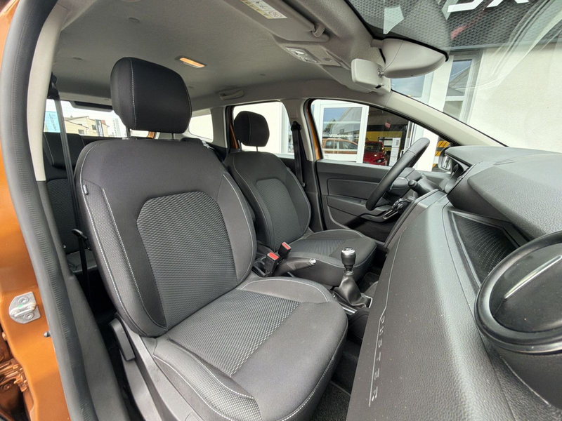 Dacia Duster II 1.2 TCe 125 Comfort 2WD — photo 11