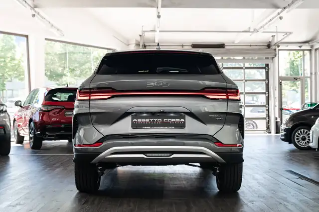 Byd Seal view 5