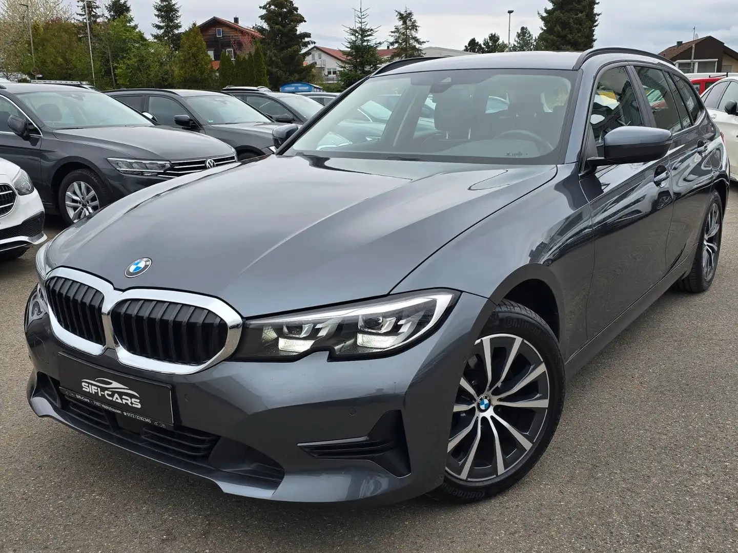 BMW 320 d Touring*AUT*LIVE-COCK*NAV*LEDER*LED*AHK*17 Gris - 1