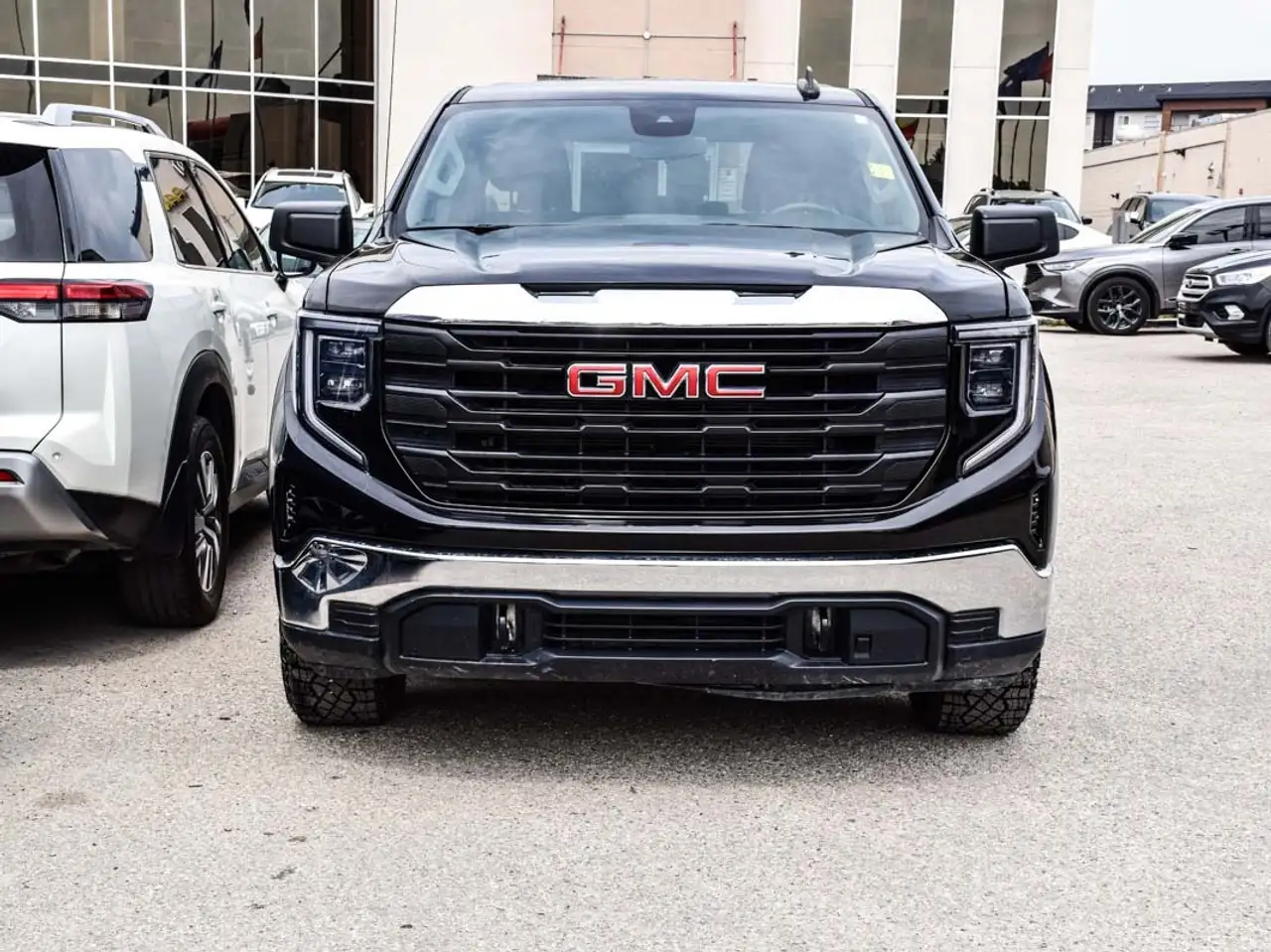 GMC Sierra 1500 снимка GMC Sierra 1500