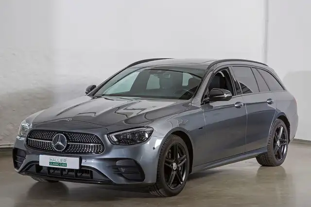 Mercedes-Benz E 300 de T Modell , Scheckheftgepflegt, AMG Line