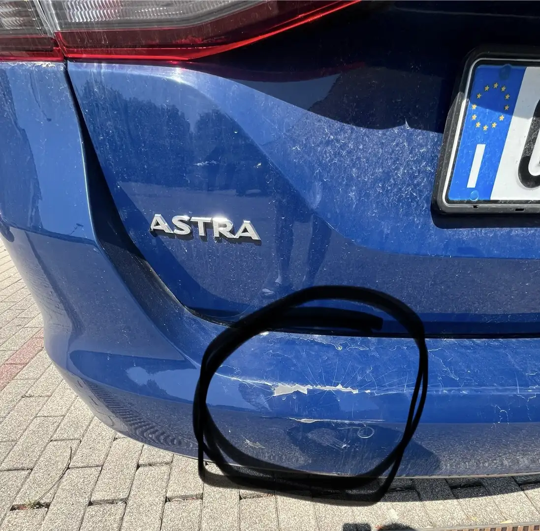 Opel Astra sports tourer - 2