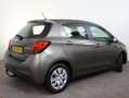 Toyota Yaris 1.5 Hybrid Now Dealer onderhouden, Climate Control Bruin - thumbnail 2