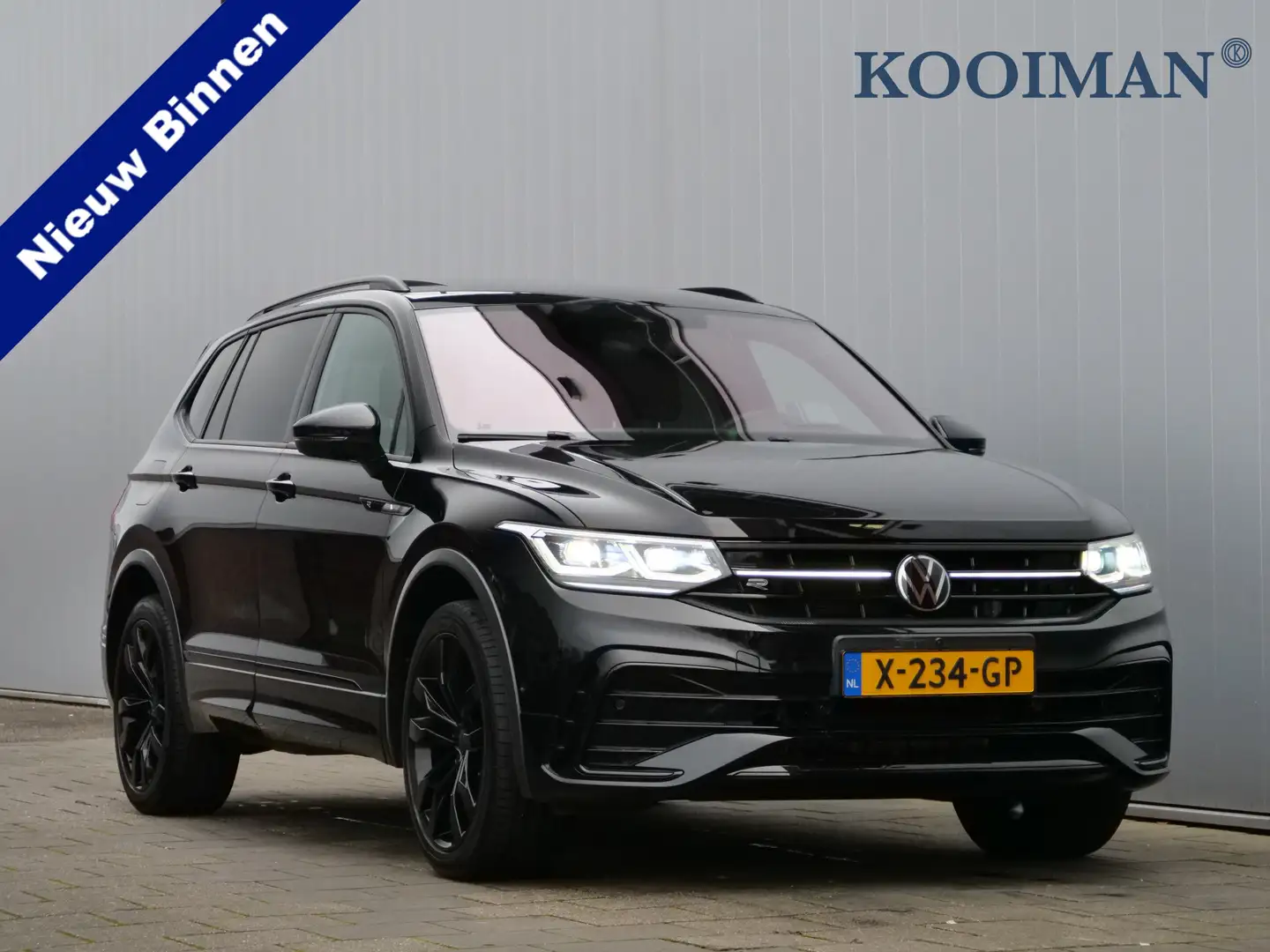Volkswagen Tiguan Allspace 1.5 TSI R-Line Business 150 Pk Automaat Harman/Kar Schwarz - 1