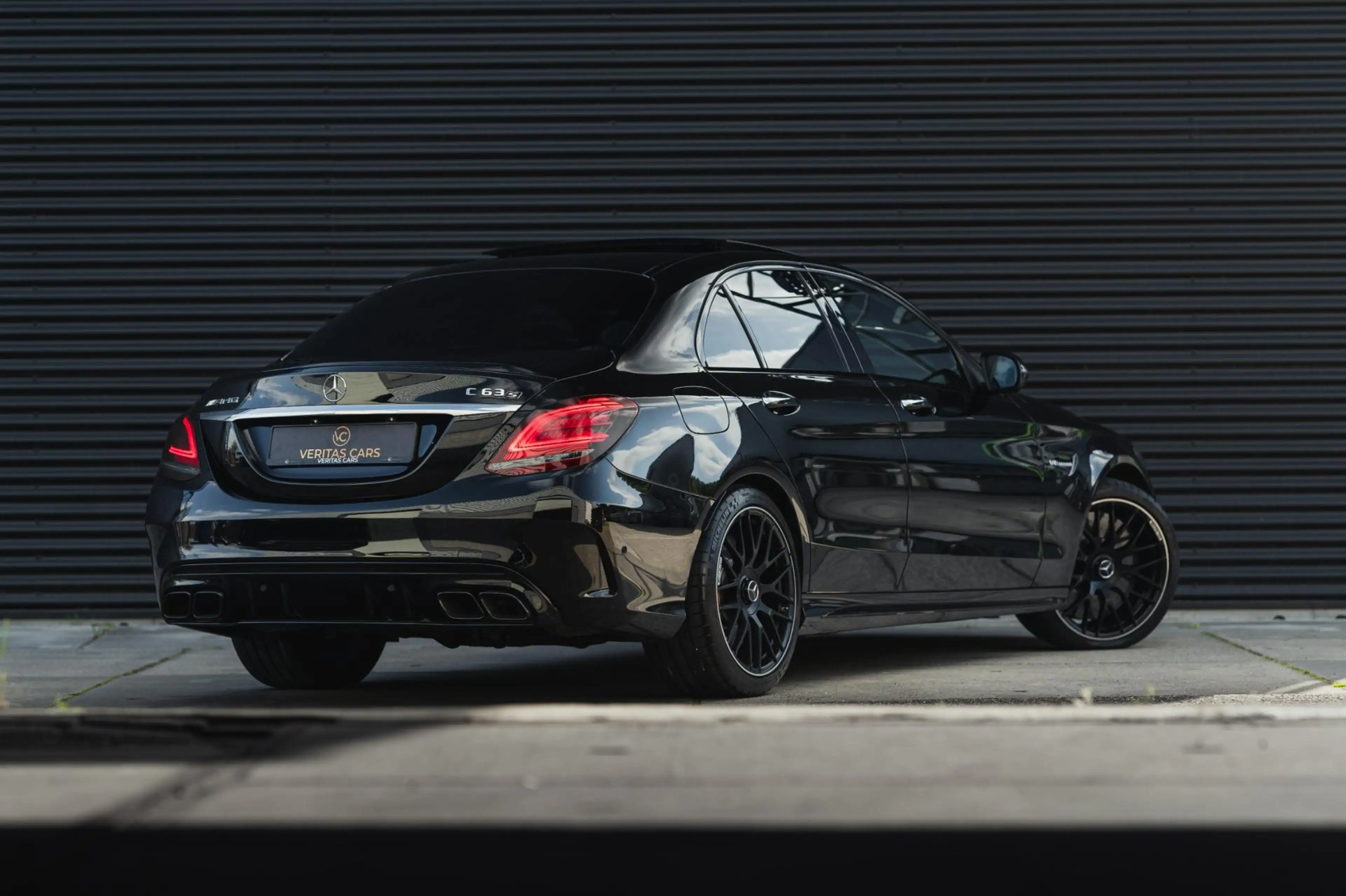 Mercedes-Benz C 63 AMG S 510PK Facelift|Pano|Keramisch|Kuipstoelen |Carbo — photo 5