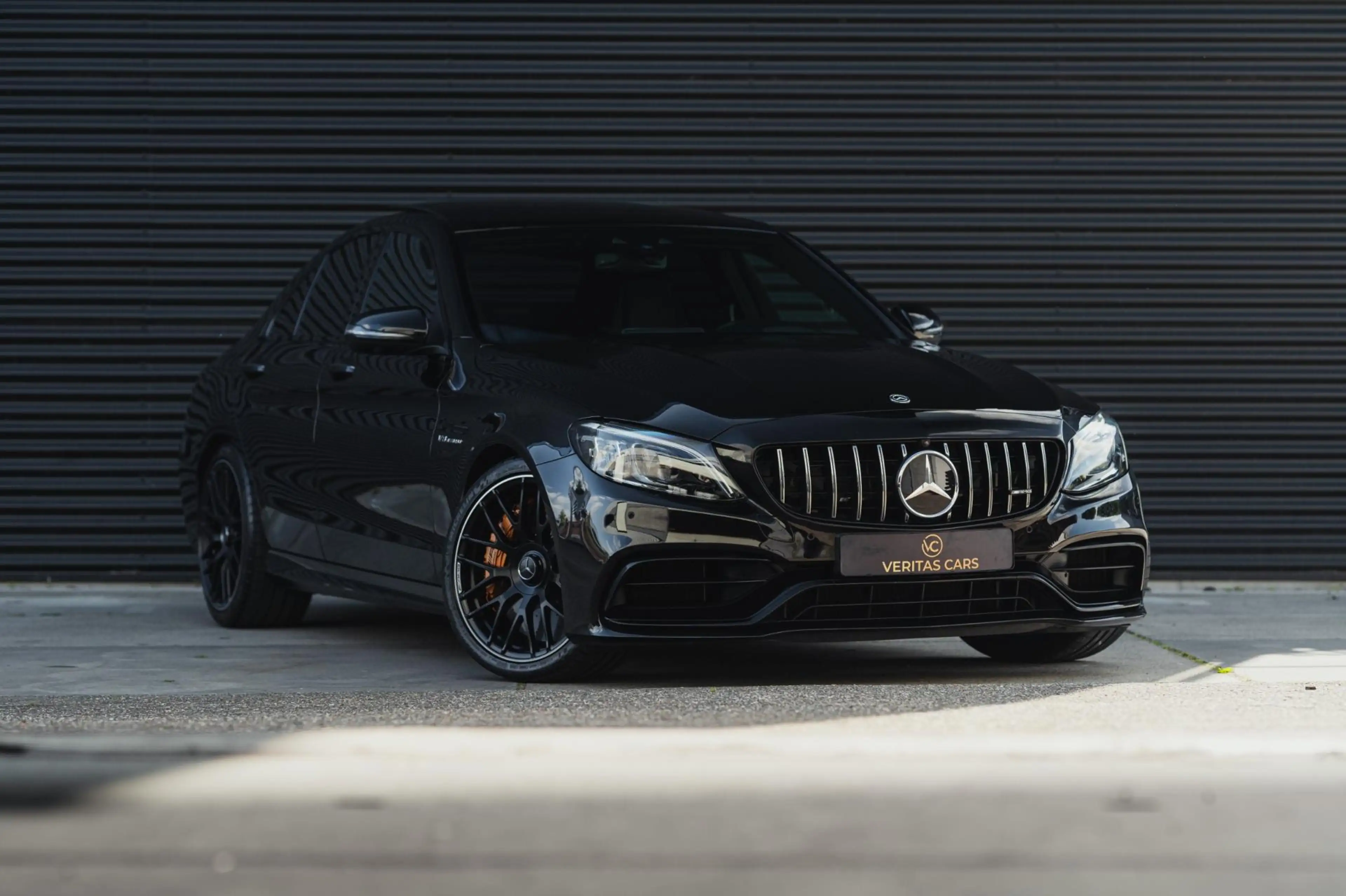Mercedes-Benz C 63 AMG S 510PK Facelift|Pano|Keramisch|Kuipstoelen |Carbo — photo 3