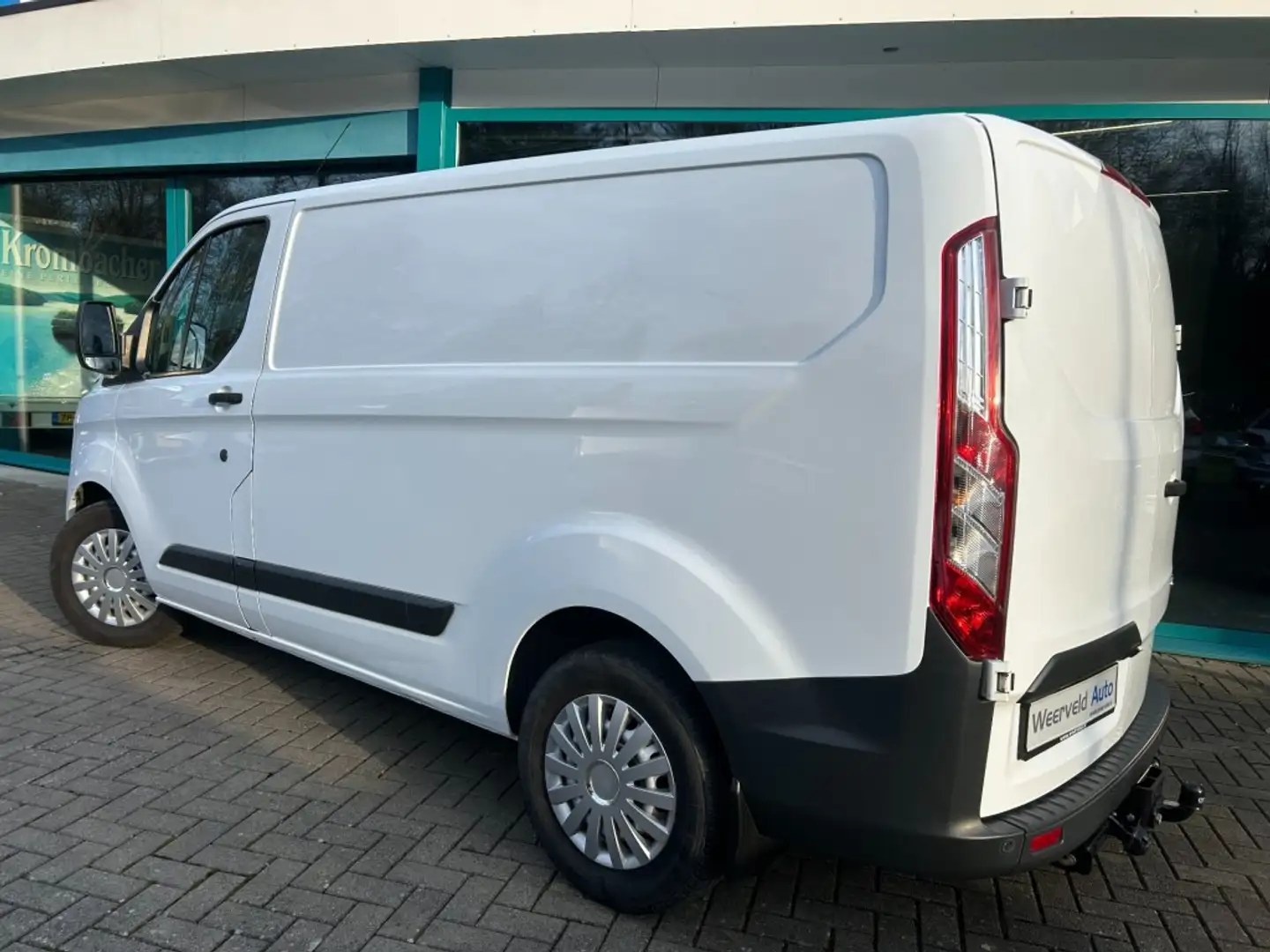 Ford Transit CUSTOM 2.2TDCI Airco, Navi, Camera, Cruise, TrHaak Wit - 2