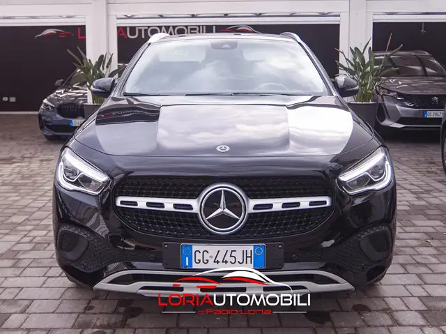 Mercedes-Benz GLA 220 GLA-H247 2020 d Executive auto