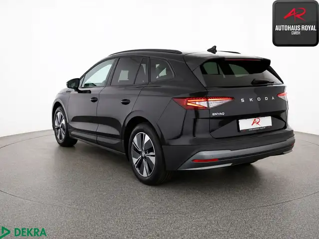 Skoda Enyaq view 3