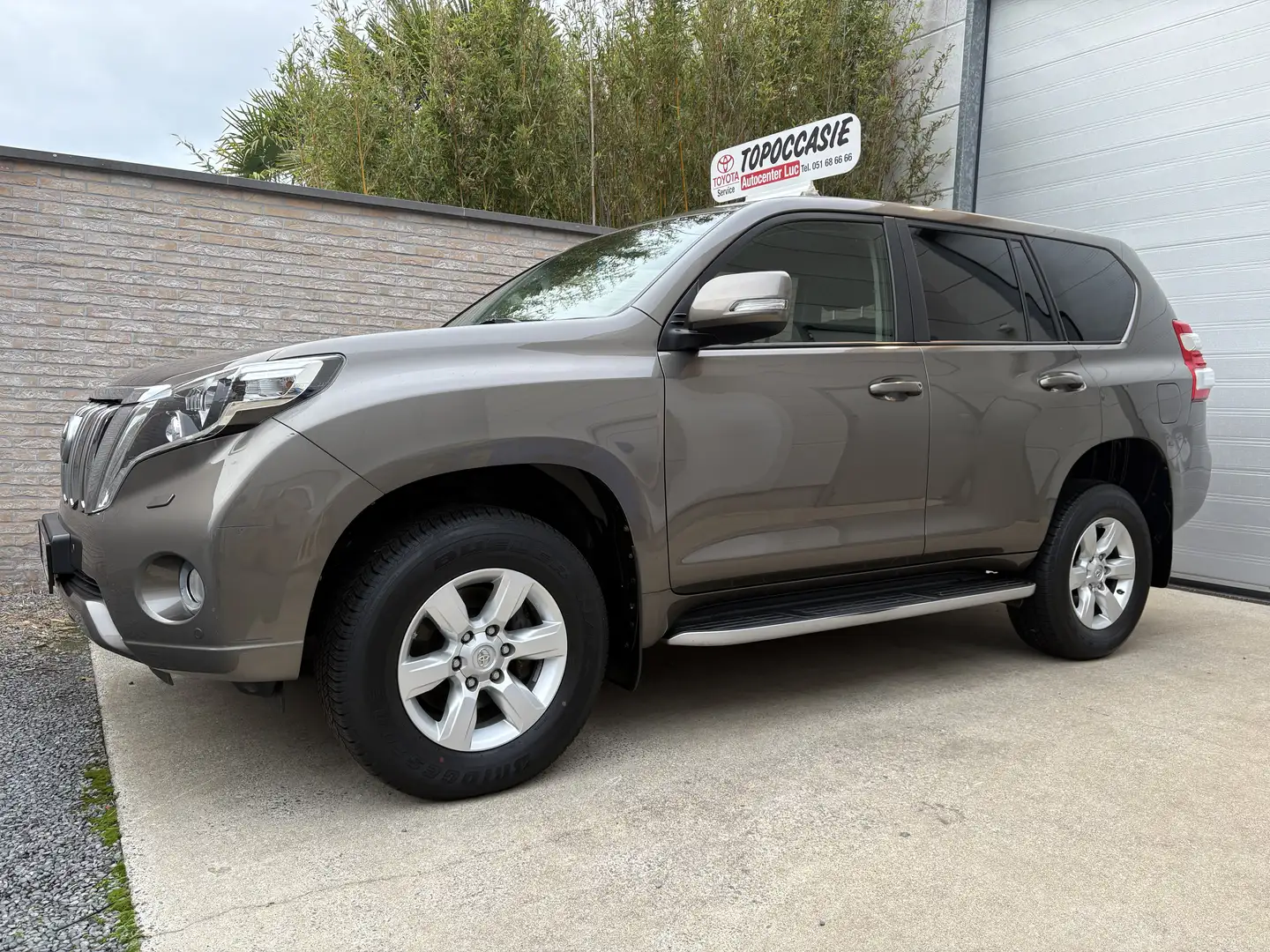Toyota Land Cruiser 2.8 D-4D COMFORT AUTOMAAT / LICHTE VRACHT ... Bronzo - 1
