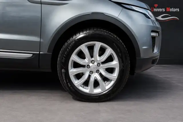 Land Rover Range Rover Evoque view 11