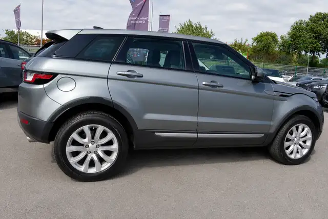 Land Rover Range Rover Evoque view 9