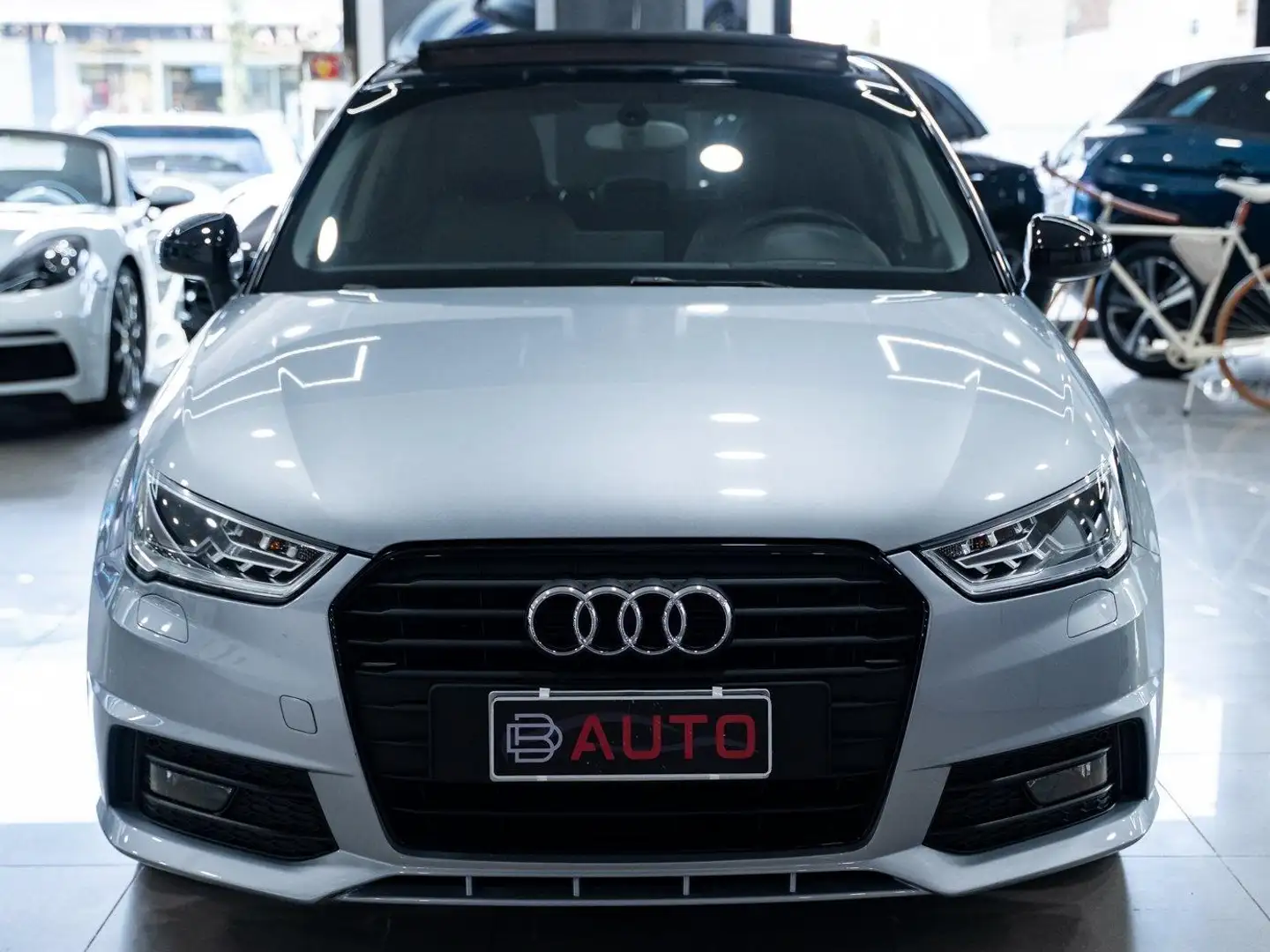 Audi A1 SPB 1.4 TDI 90 CV S LINE S TRONIC TETTO XENO FULL Plateado - 2