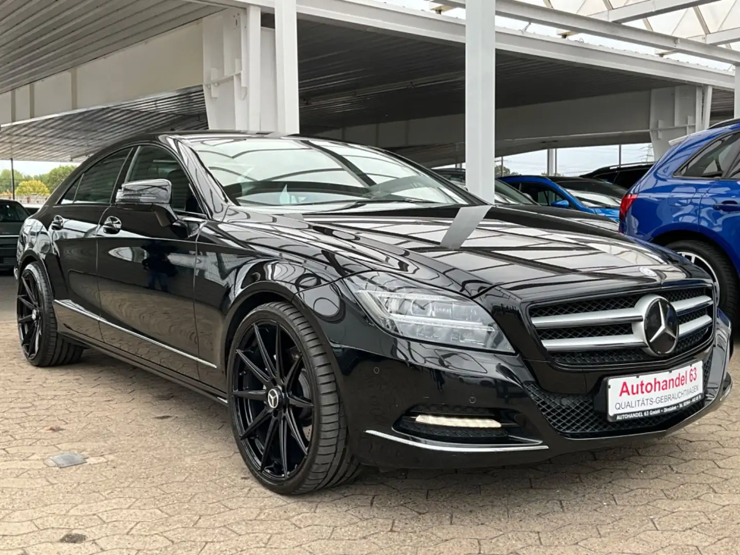 Mercedes-Benz CLS 350 CDI*Sport*Massage**Distronic*Tass*Ky-Go* Schwarz - 2