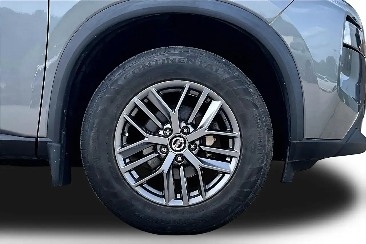 Nissan Rogue fotografie Nissan Rogue