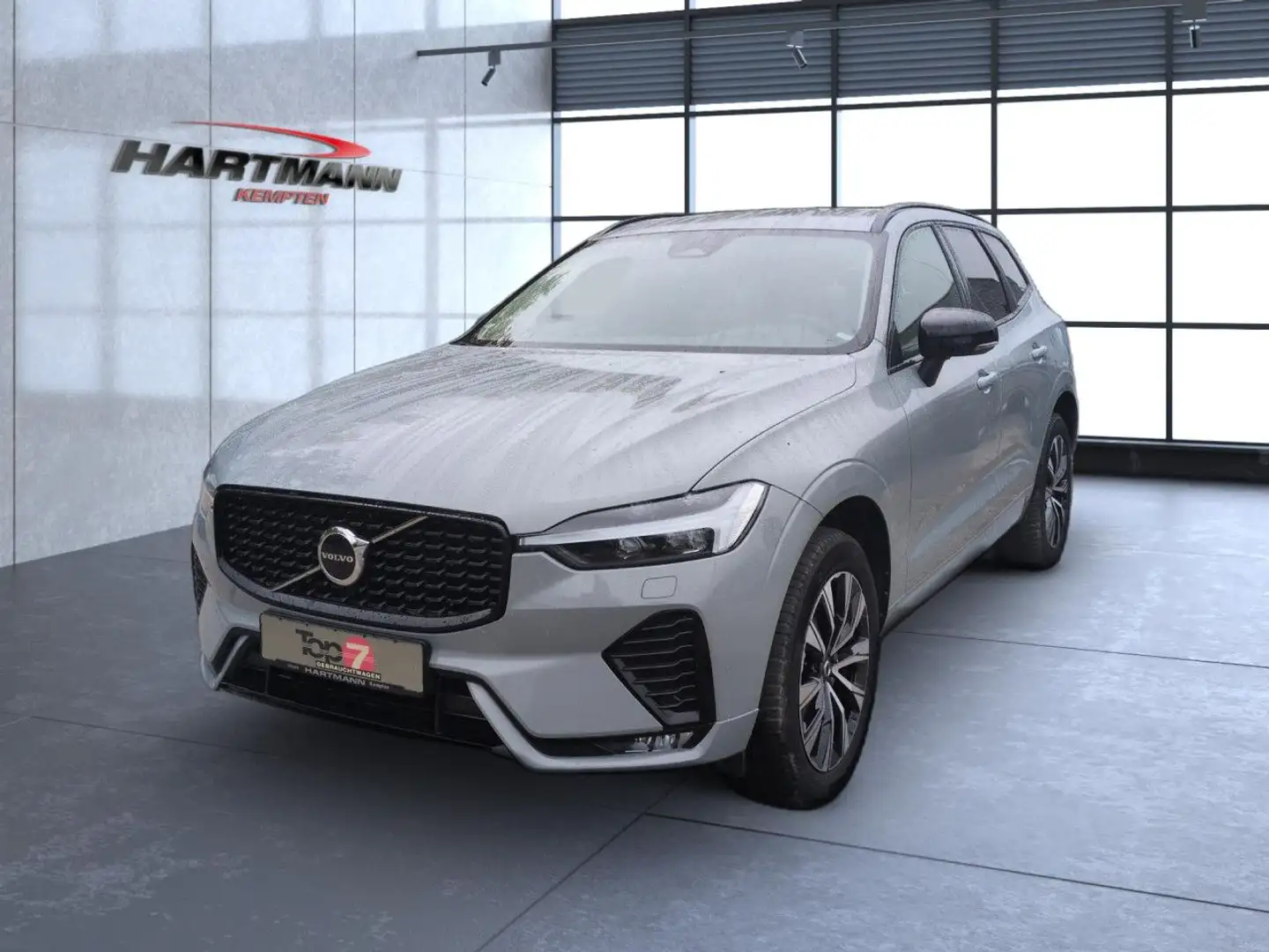 Volvo XC60 XC 60 Plus Dark 2WD Bluetooth LED Vollleder Klima Grijs - 2