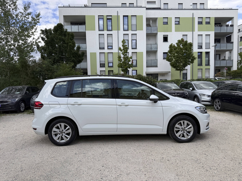 Volkswagen Touran Touran 2.0 TDI DSG Comfortline 7-SITZER+ACC+LED+AHK+NAVI — photo 6