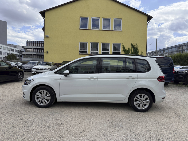 Volkswagen Touran Touran 2.0 TDI DSG Comfortline 7-SITZER+ACC+LED+AHK+NAVI — photo 8