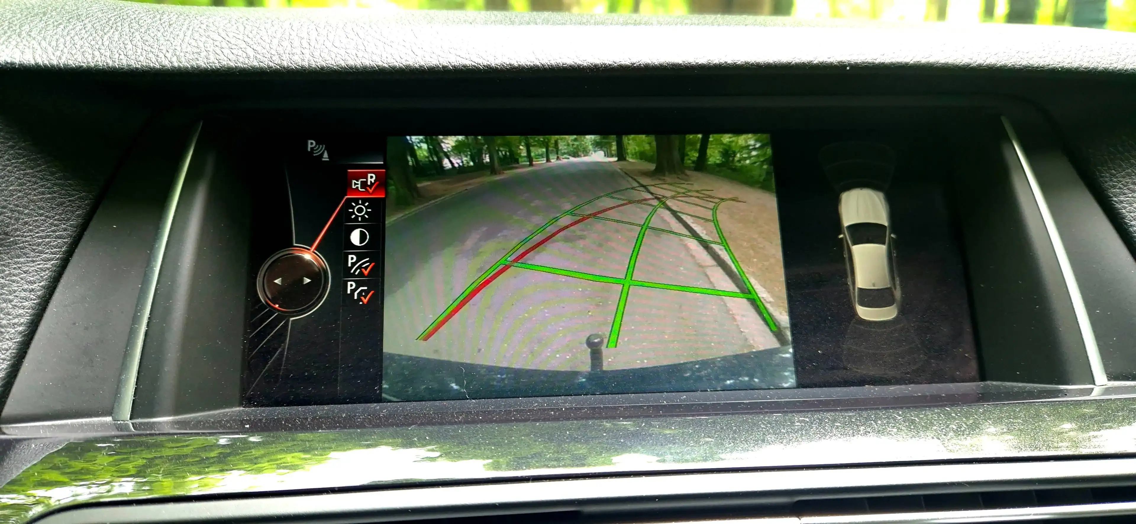 BMW 518 518 dA      EURO 6b  FULL OPTION    CT ET CAR PASS   GARANTIE 12 MOIS PRET A IMMATRICULATION — photo 6
