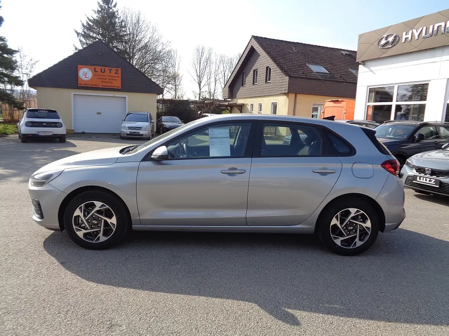 Hyundai i30 1,5 DPI Go! Silber - 2