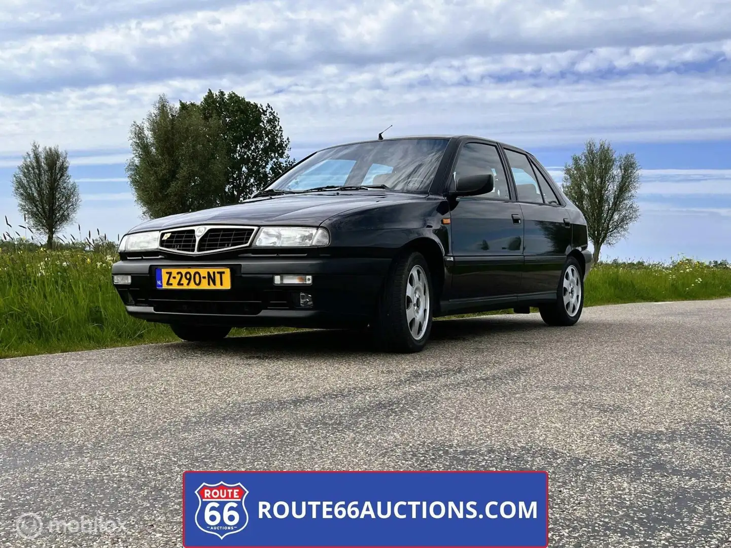 Lancia Delta HF 2.0 Turbo LS | Route 66 Auctions Verde - 2
