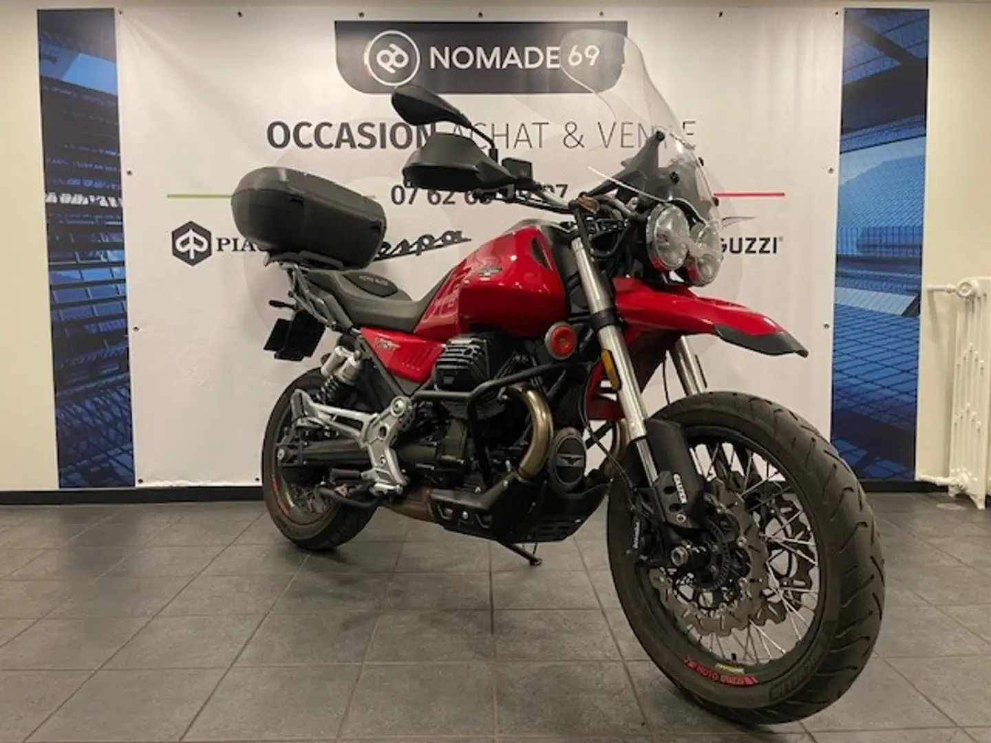 Moto Guzzi V 85 TT - 2