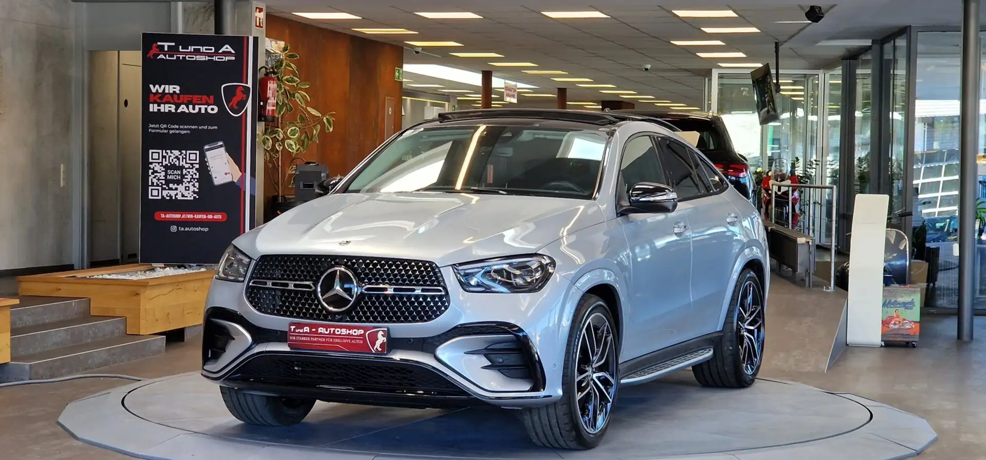 Mercedes-Benz GLE 450 d 4Matic Coupe AMG-Paket Aut. *Head-up*Pano*360°* Grau - 1