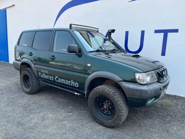 Nissan Terrano 2.7 TDi Sport Plus