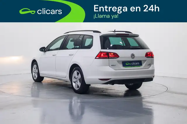 Volkswagen Golf view 9