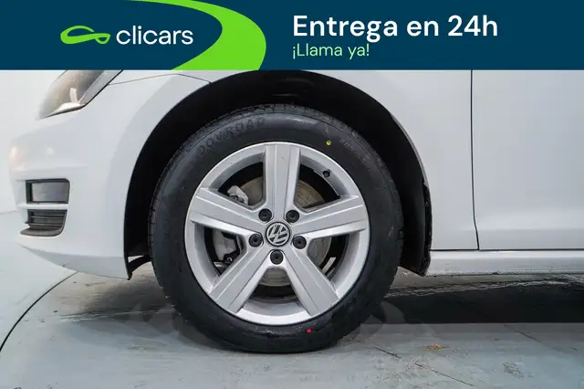 Volkswagen Golf view 11
