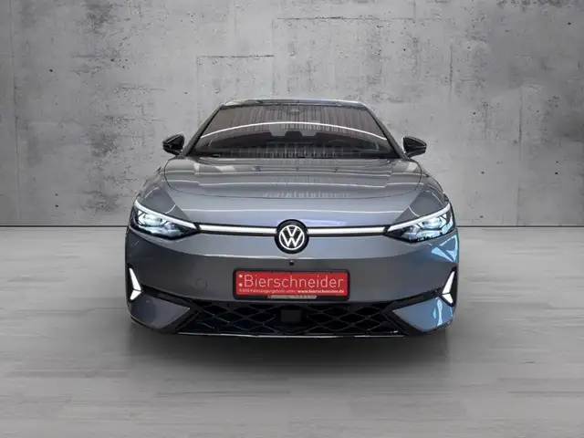 Volkswagen Id.7 view 2