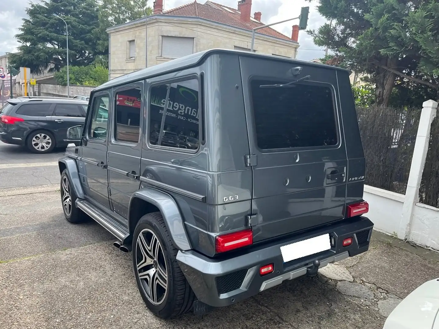 Mercedes-Benz G 500 Long  A Grau - 2