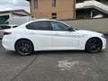 Alfa Romeo Giulia 2.2 Turbodiesel 210 CV AT8 AWD Q4 Estrema Fehér - thumbnail 4