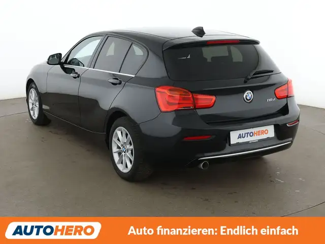 BMW 1 Series view 4