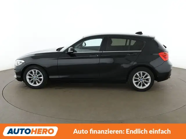 BMW 1 Series view 3